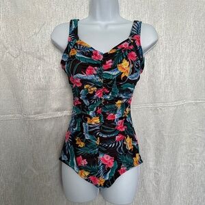 Cara Loona one piece floral print swim suit, size 8